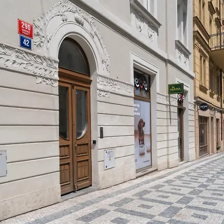 Blueground Letná Furnished Foodie Area Prg-54 *