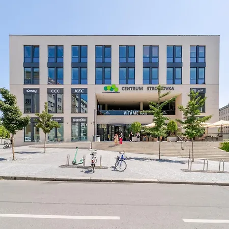 Blueground Letna Furnished Foodie Area Prg-54 公寓 布拉格