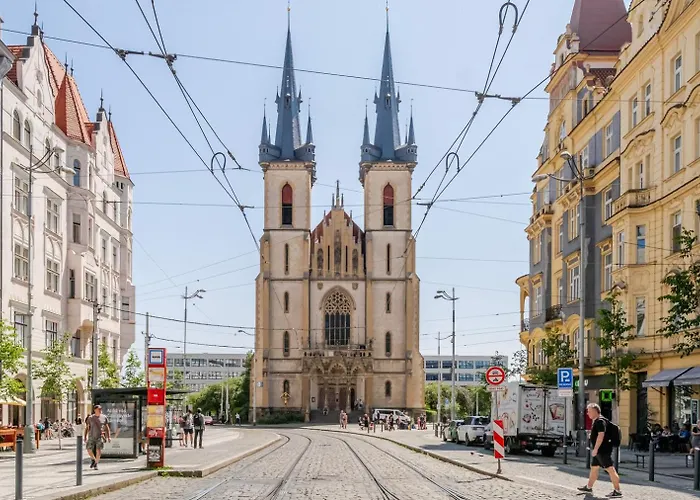 Blueground Letná Furnished Foodie Area Prg-54 Praga