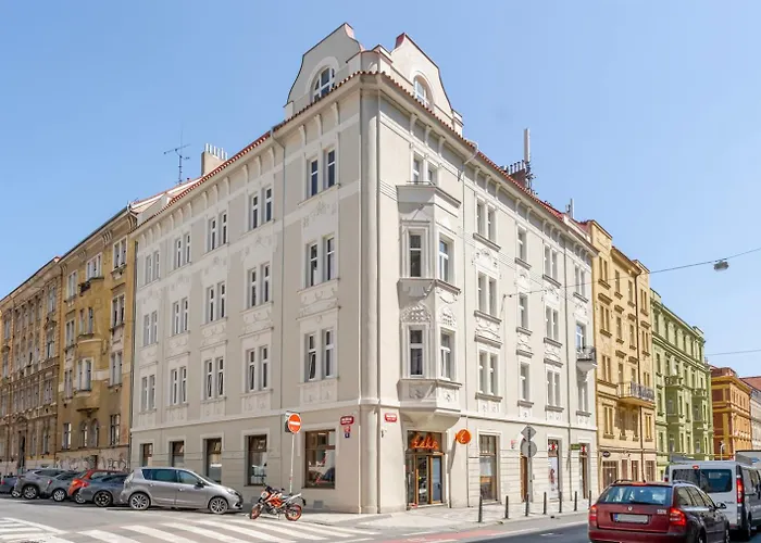 Blueground Letná Furnished Foodie Area Prg-54