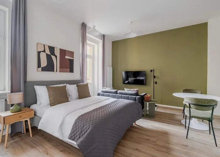 Blueground Letná Furnished Foodie Area Prg-54 *