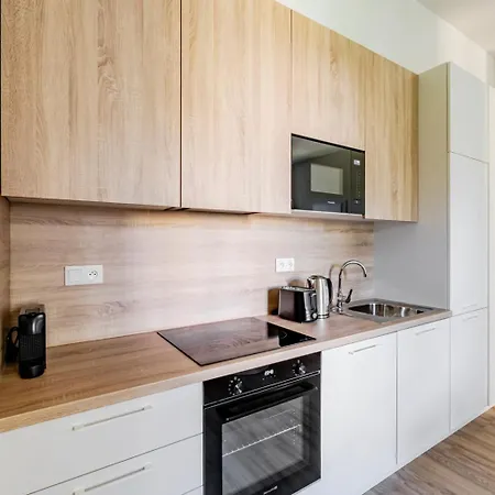 아파트 Blueground Letna Furnished Foodie Area Prg-54 *